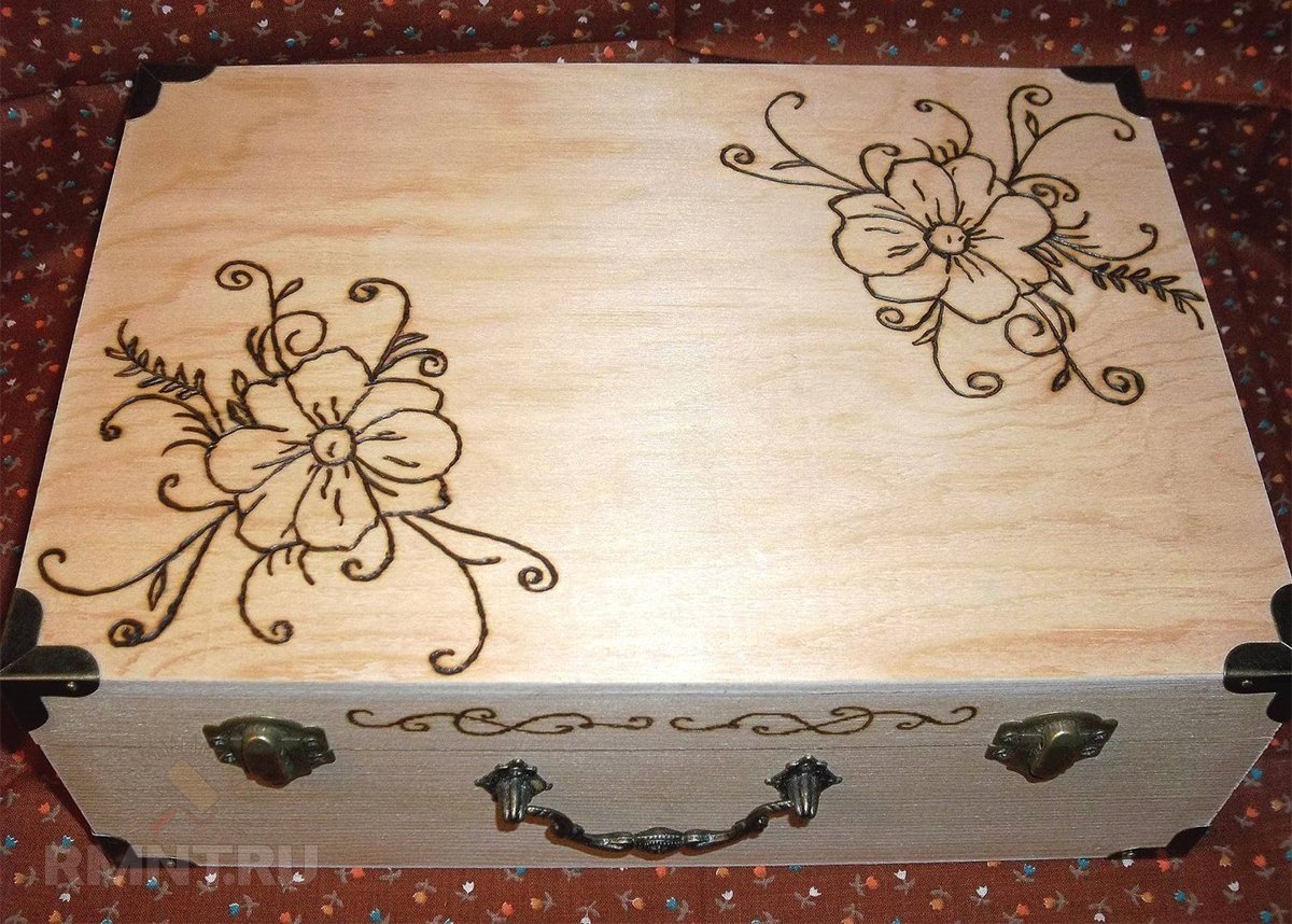 Выжигание по дереву шкатулка