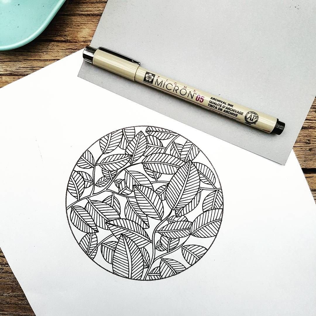 Чёрная ручка для рисования