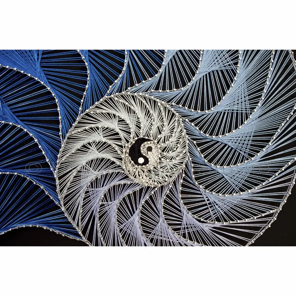 Инь Янь спираль Фибоначчи