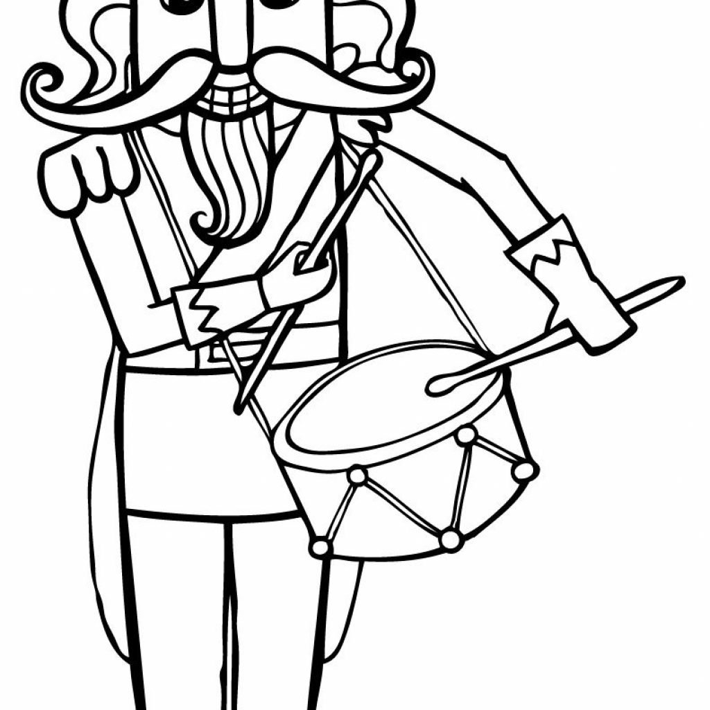 Раскраска принцессы новый год