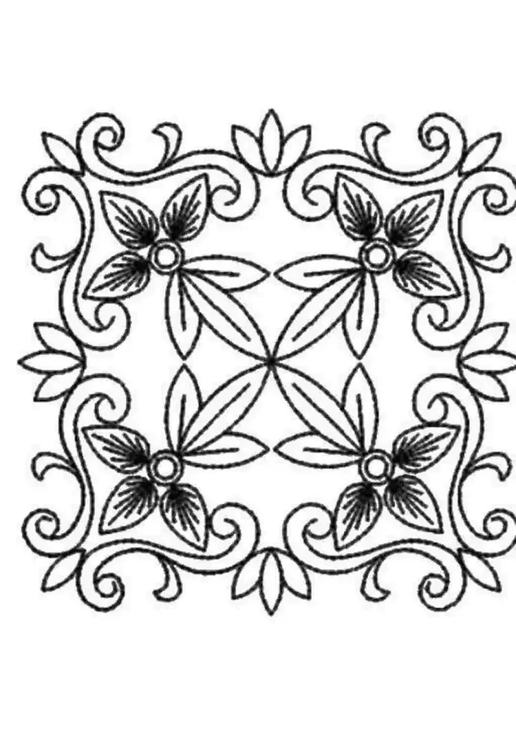 Цветочный орнамент в квадрате