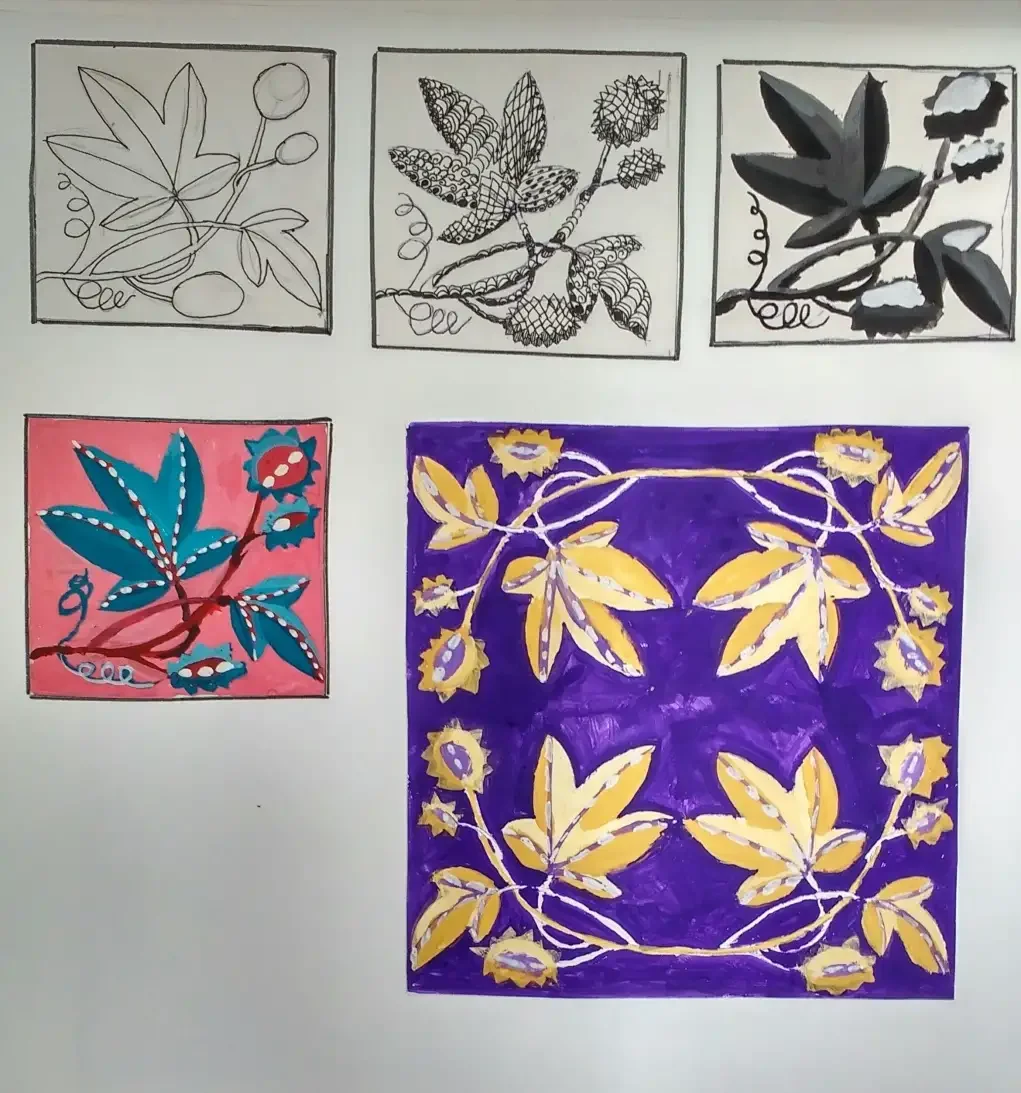 Композиция из стилизованных растительных форм