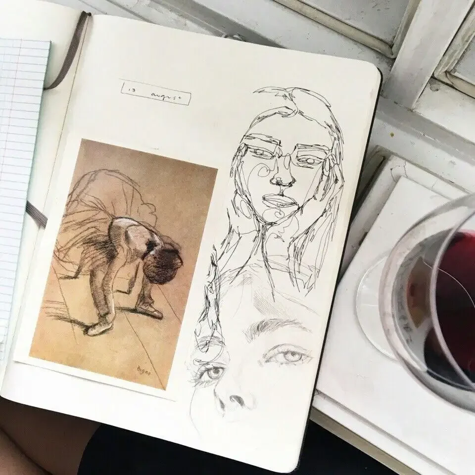 Наброски в скетчбук