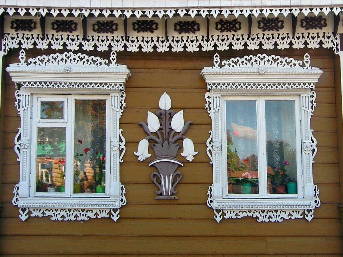Резные оконные наличники
