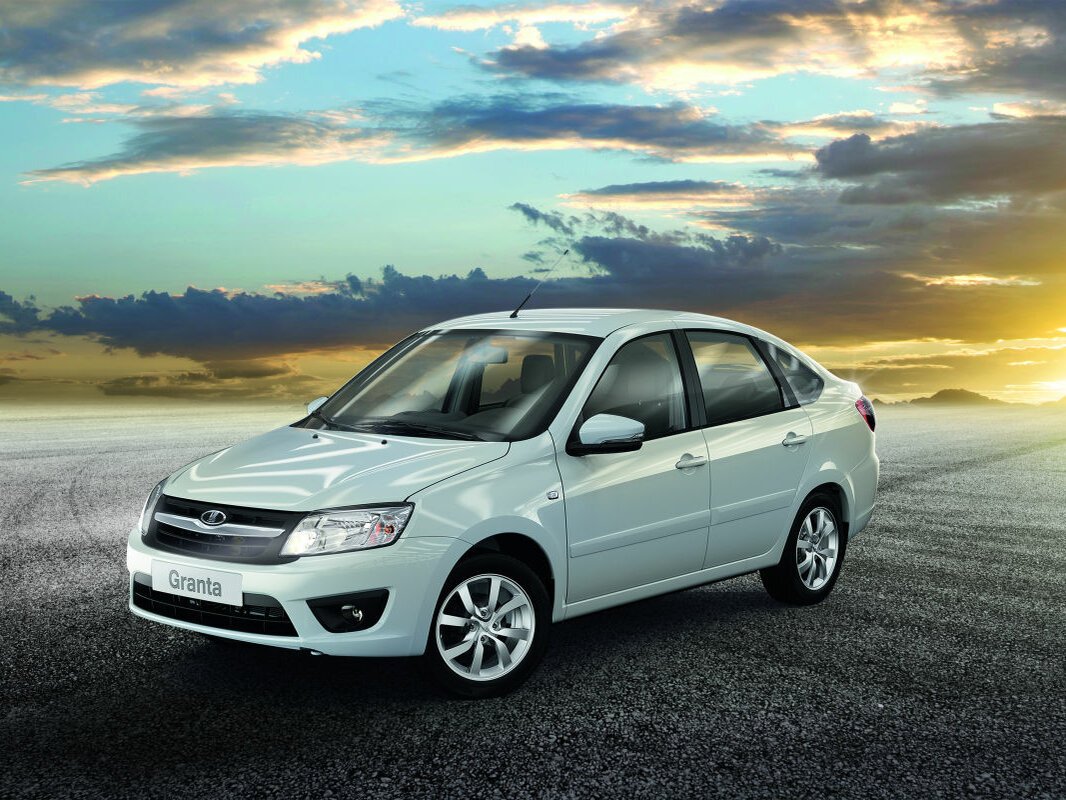 Очертания кузова спортивного седана