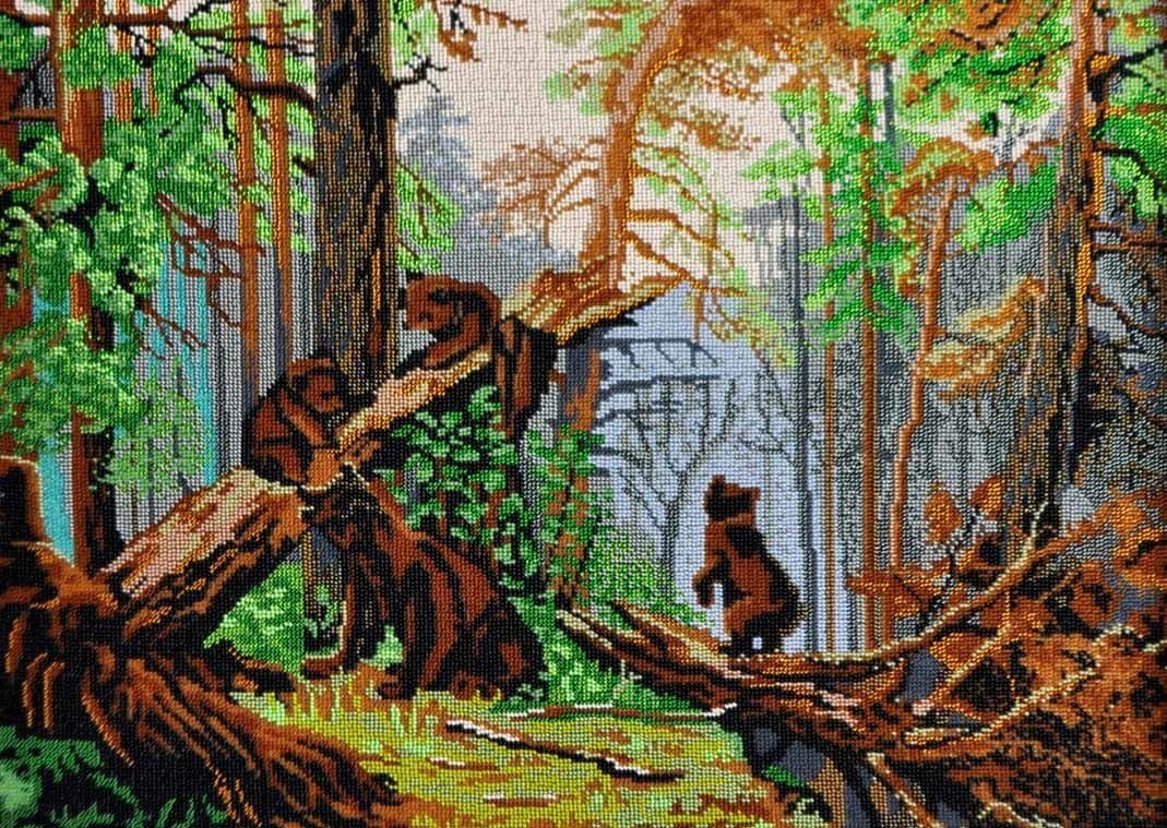 Раскраска Медведица с медвежатами для детей