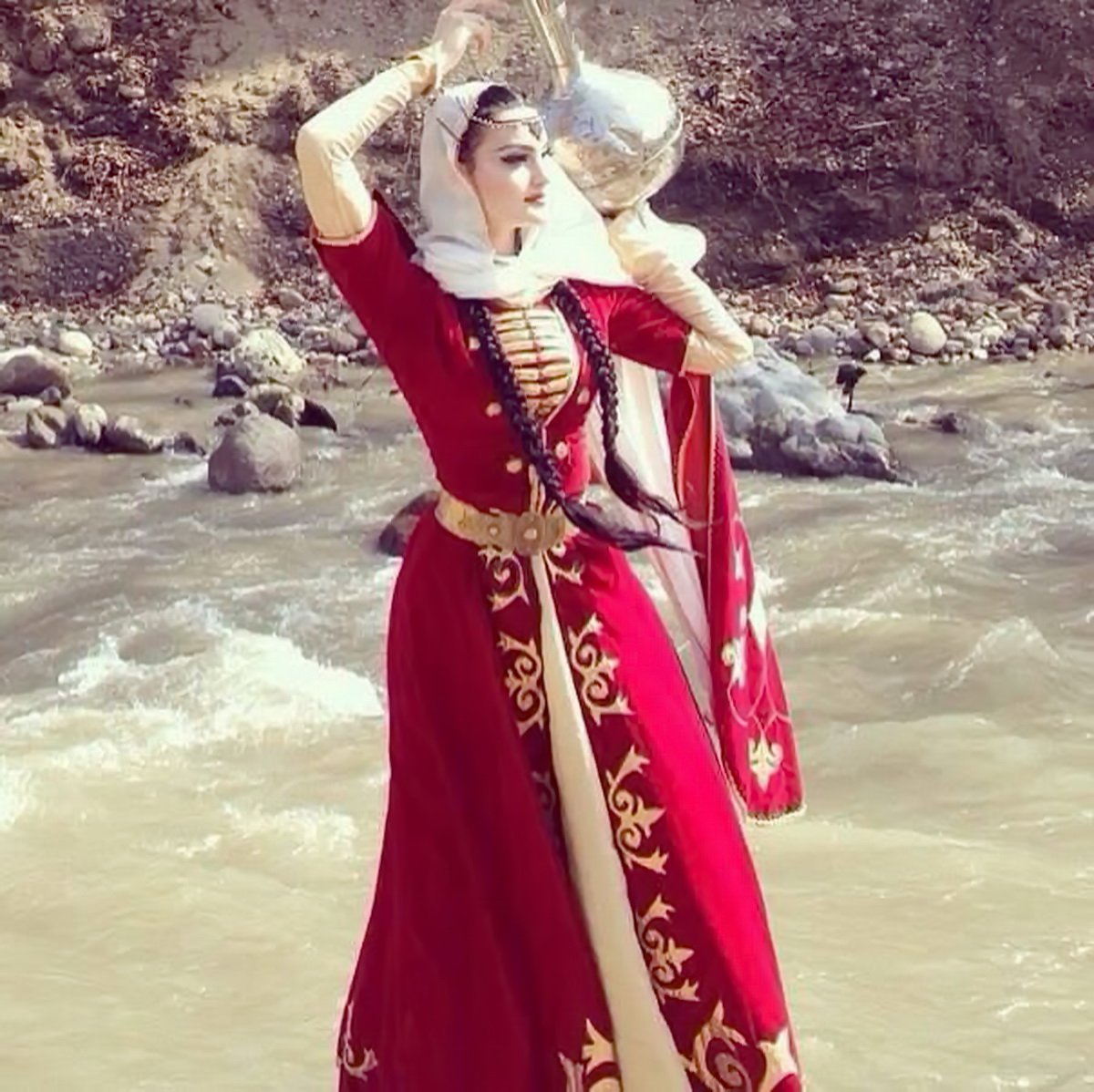 Осетинская певица Зарина