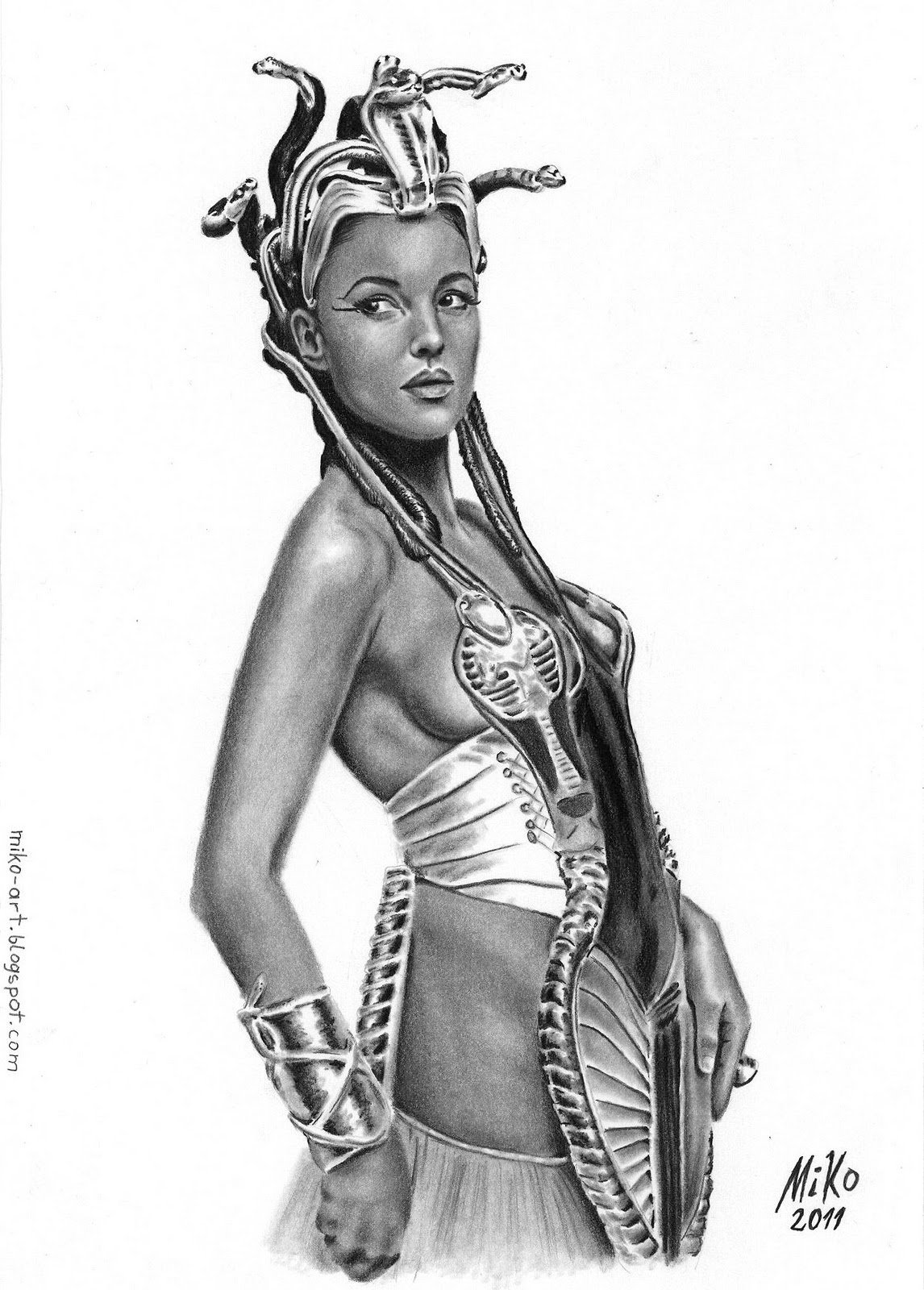 Египетские иероглифы Нефертити