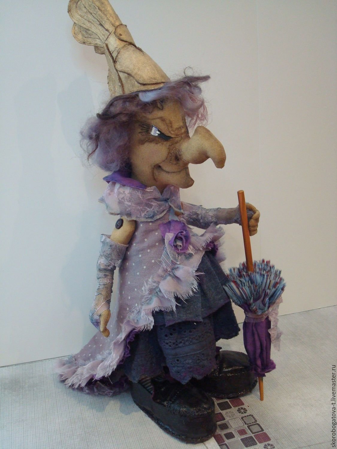 Элли и Тотошка в изумрудном городе