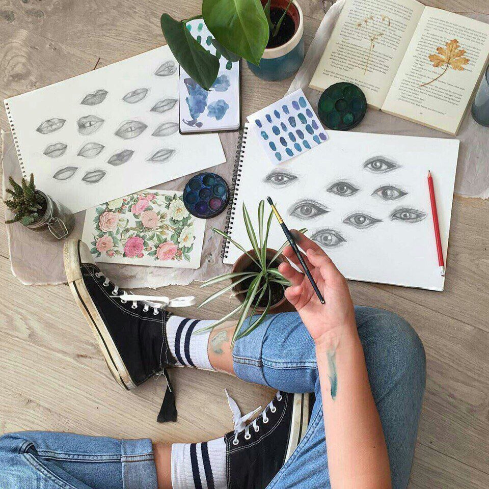 Иллюстрации стильных девушек