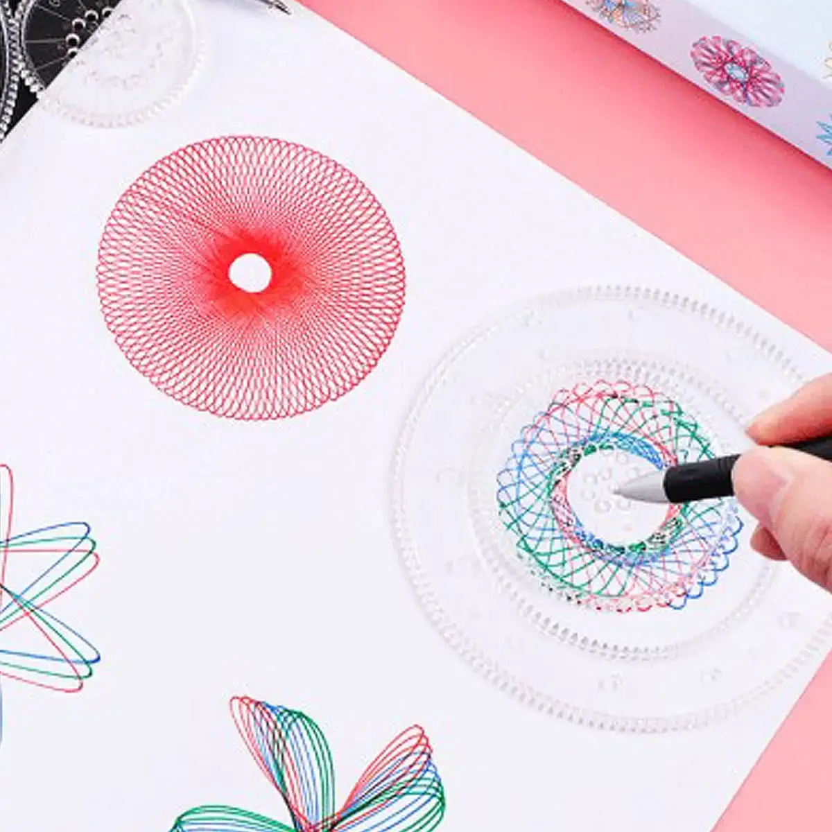 Раскраски со спирографом