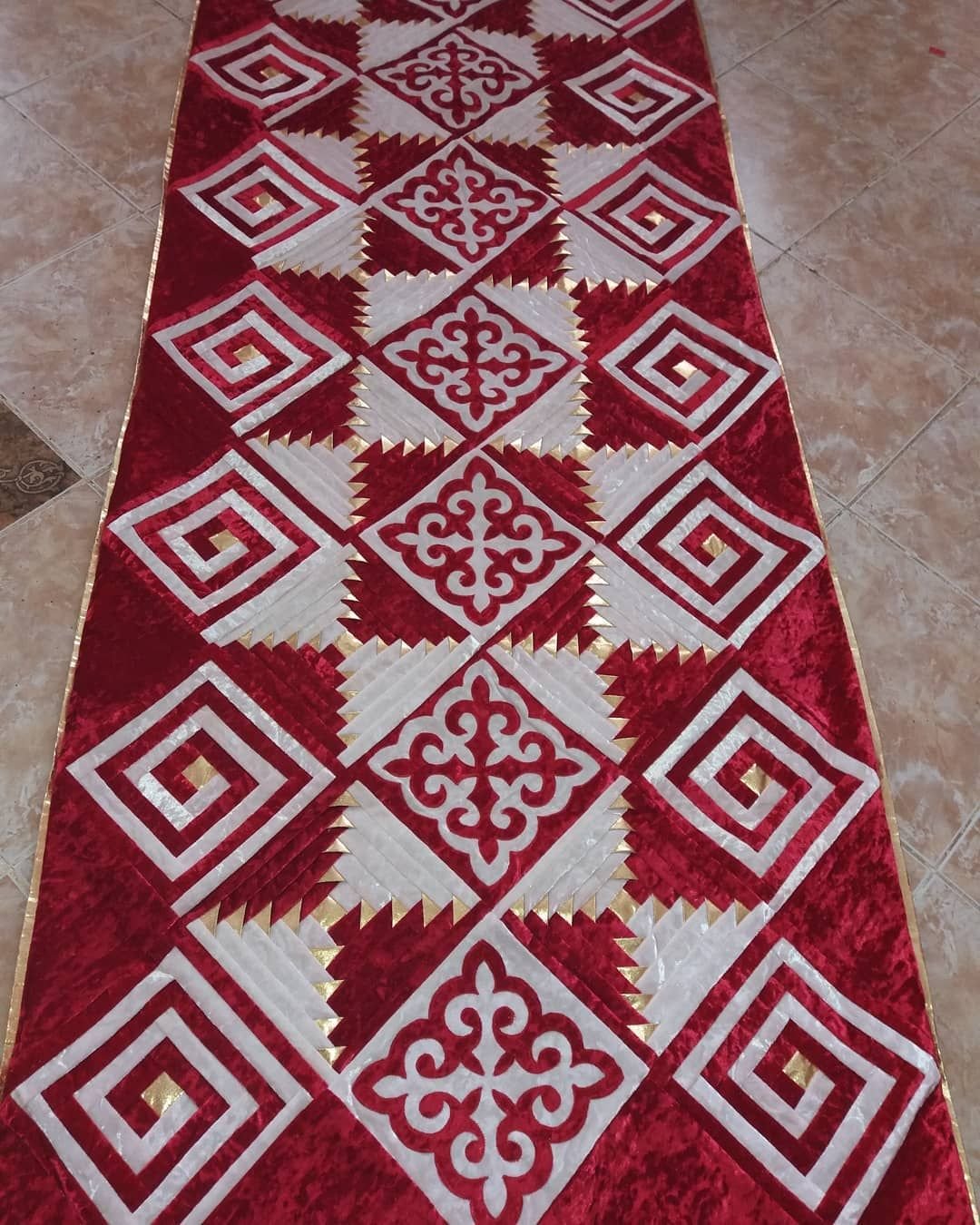 Новогодний орнамент