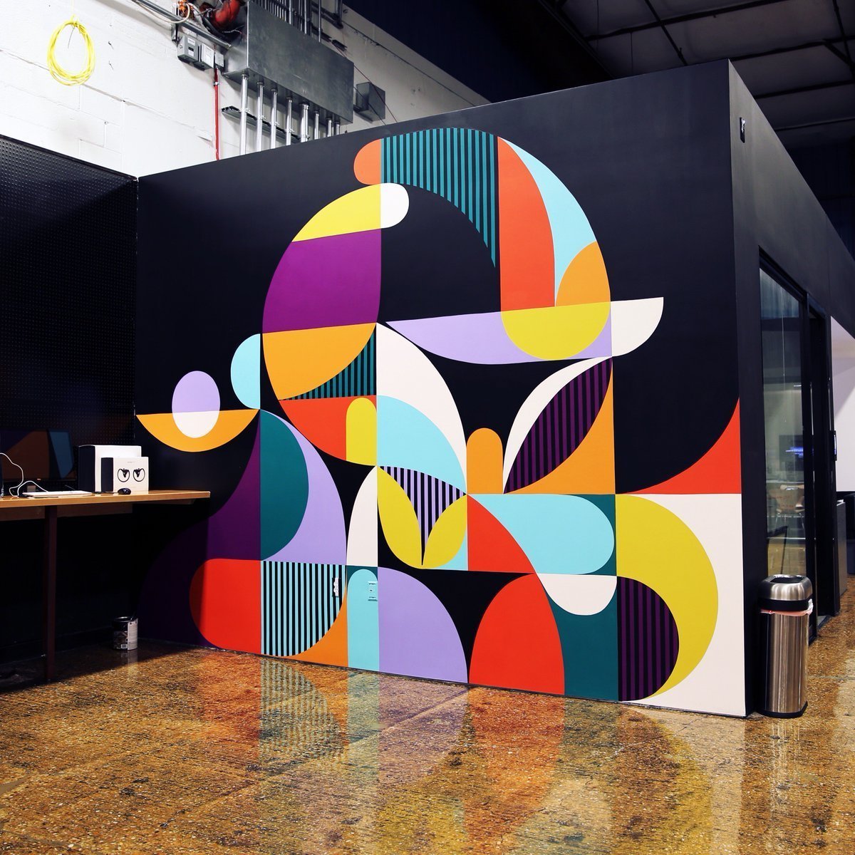 Геометрическая абстракция в интерьере