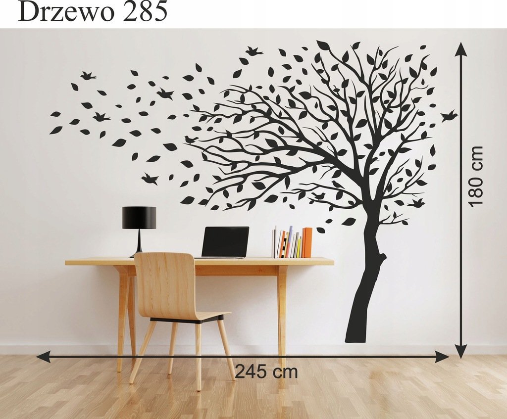 Дерево на стене