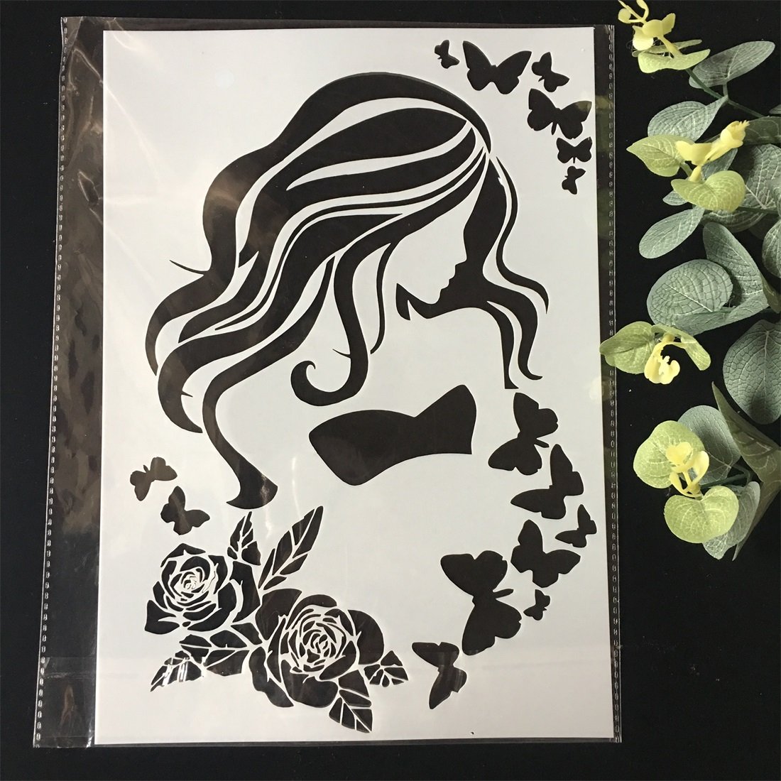 Силуэтное вырезание из бумаги