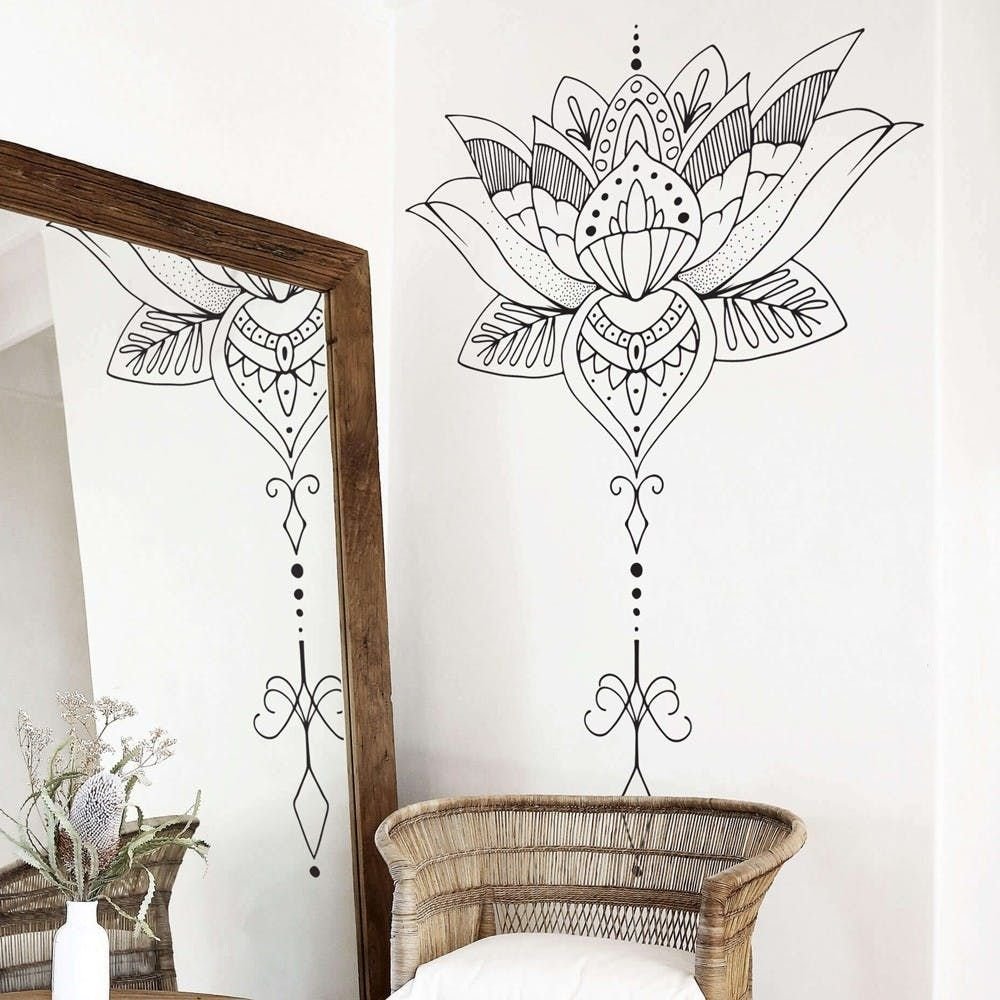 Трафареты для декора стен Мандала