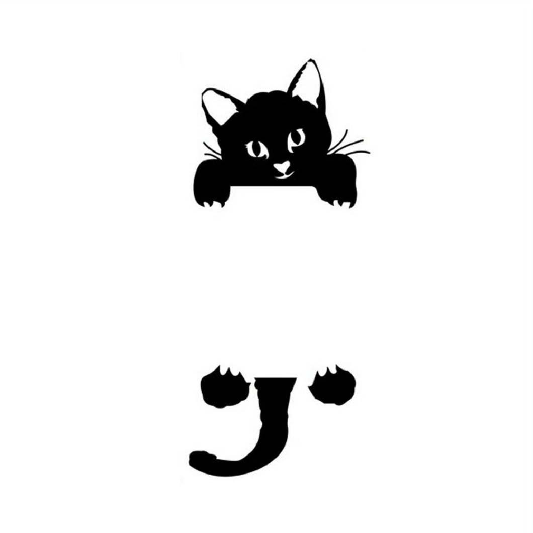 Выключатель света на стене