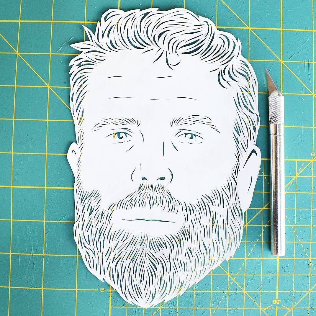 Силуэт женского лица