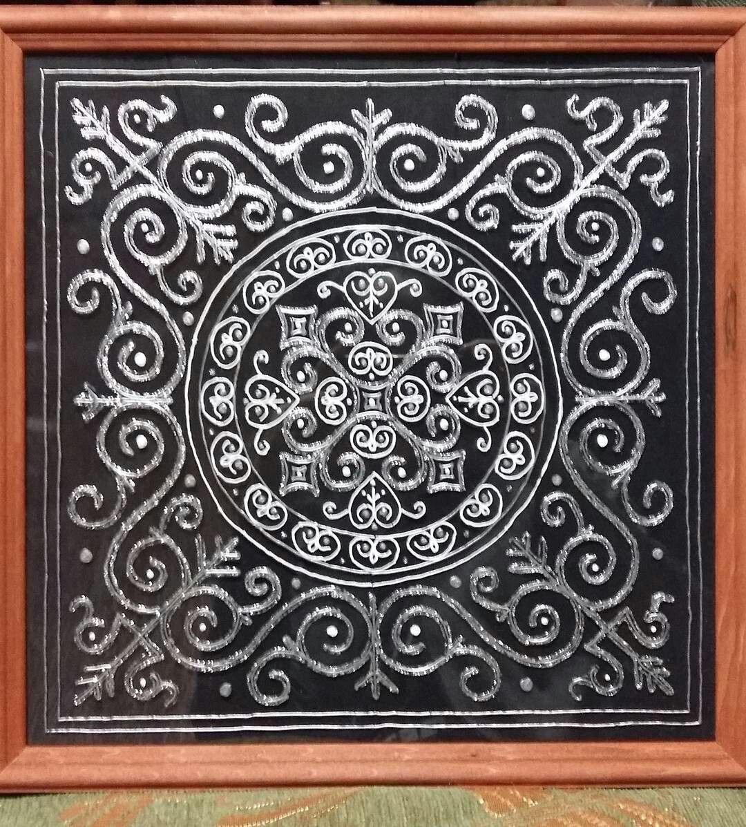 Шнуровидный Якутский орнамент