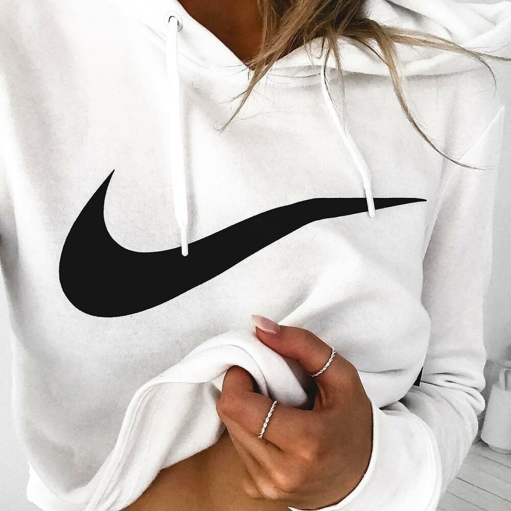 Кофта найк белая