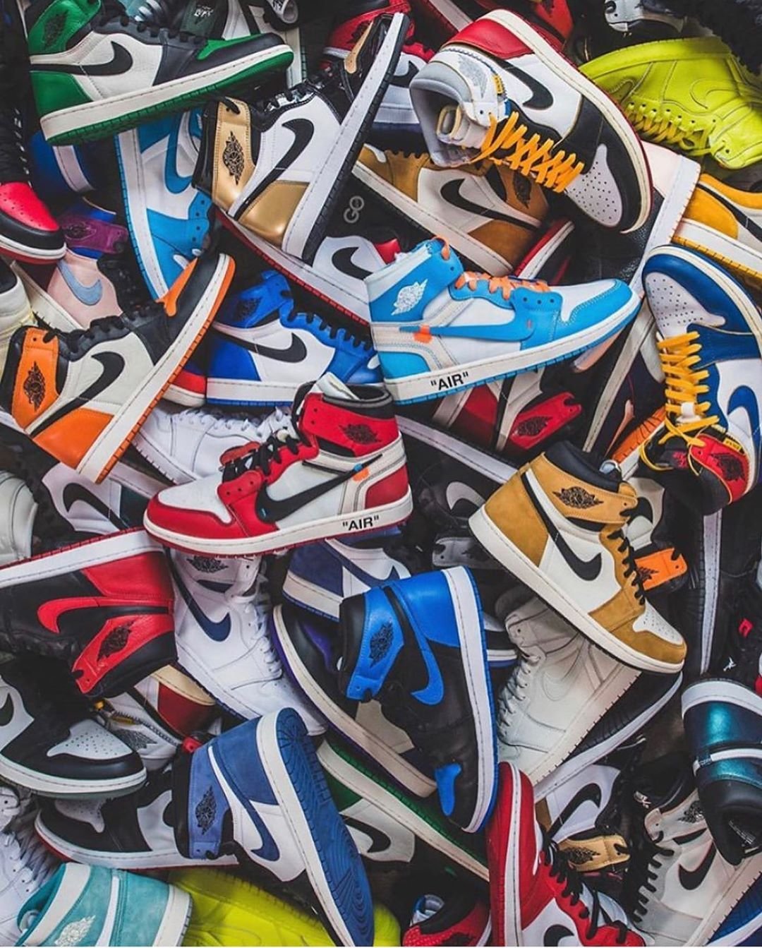 Nike Air Jordan 1 много