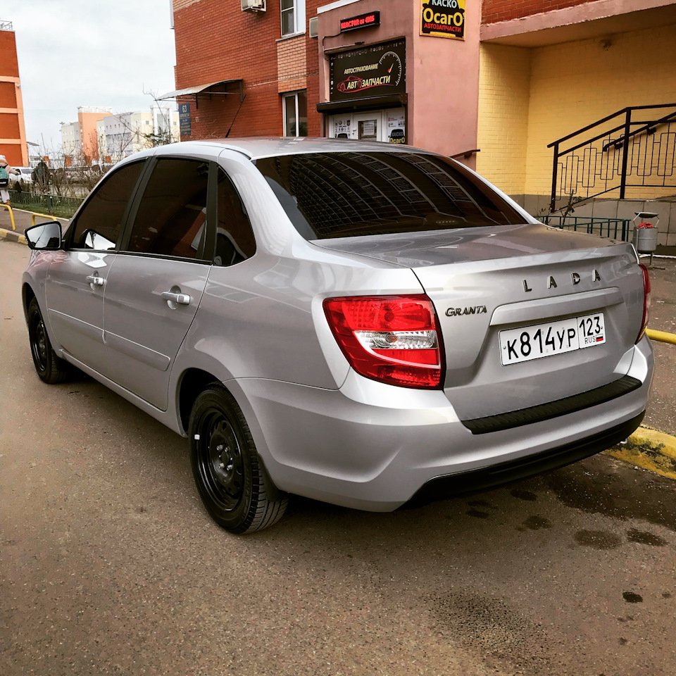 Lada Granta лифтбек 2021