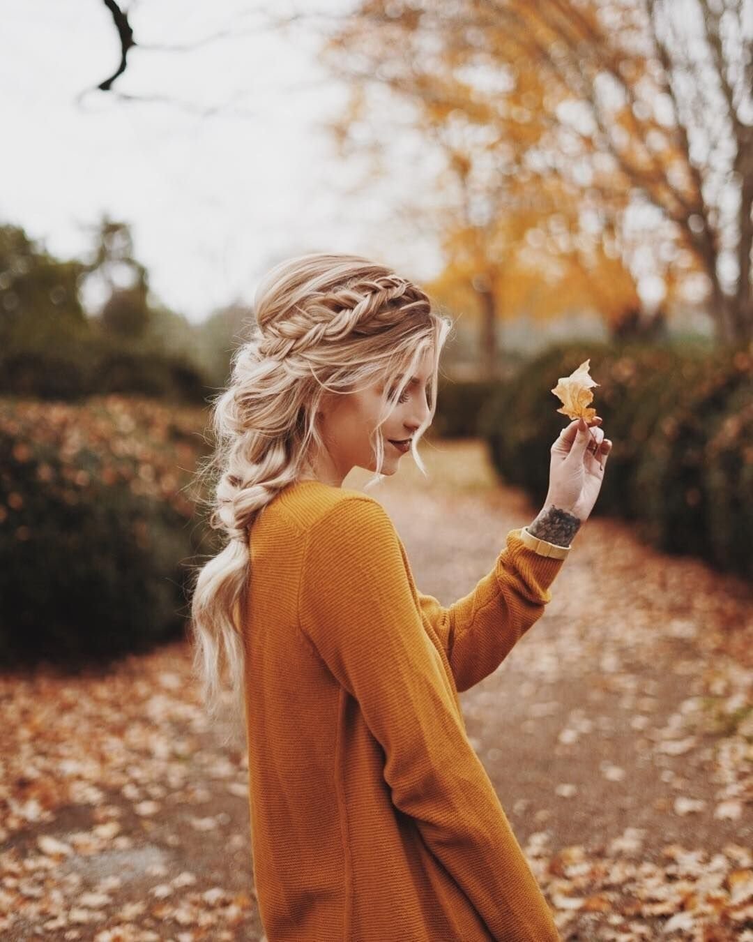 Девушка осень