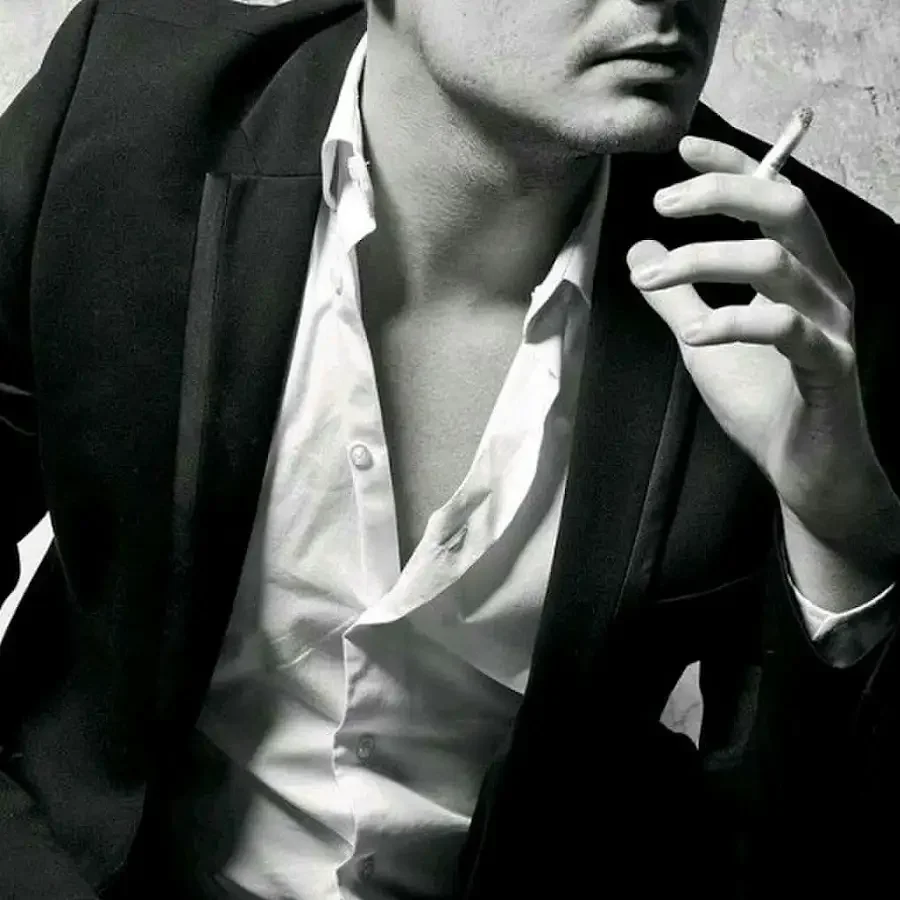 Авы парней в белом