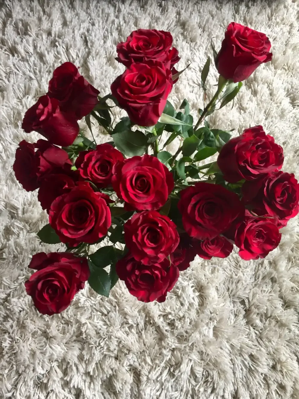 Красивый букет роз