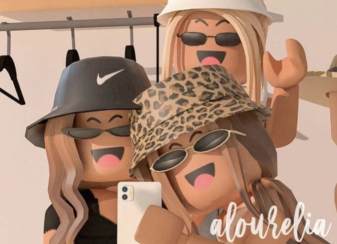 Девочка из РОБЛОКСА на аву