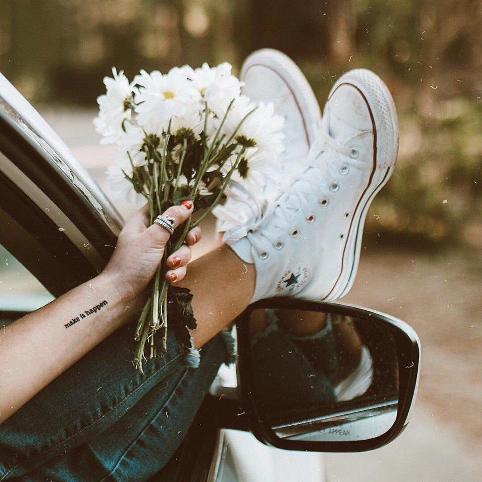 Девушка со спины