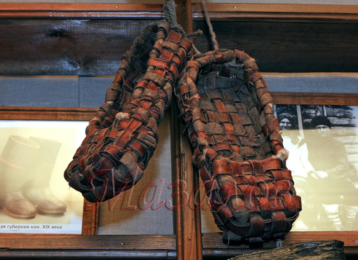 Красные лапти