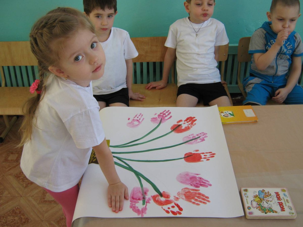 Занятие в младшей группе