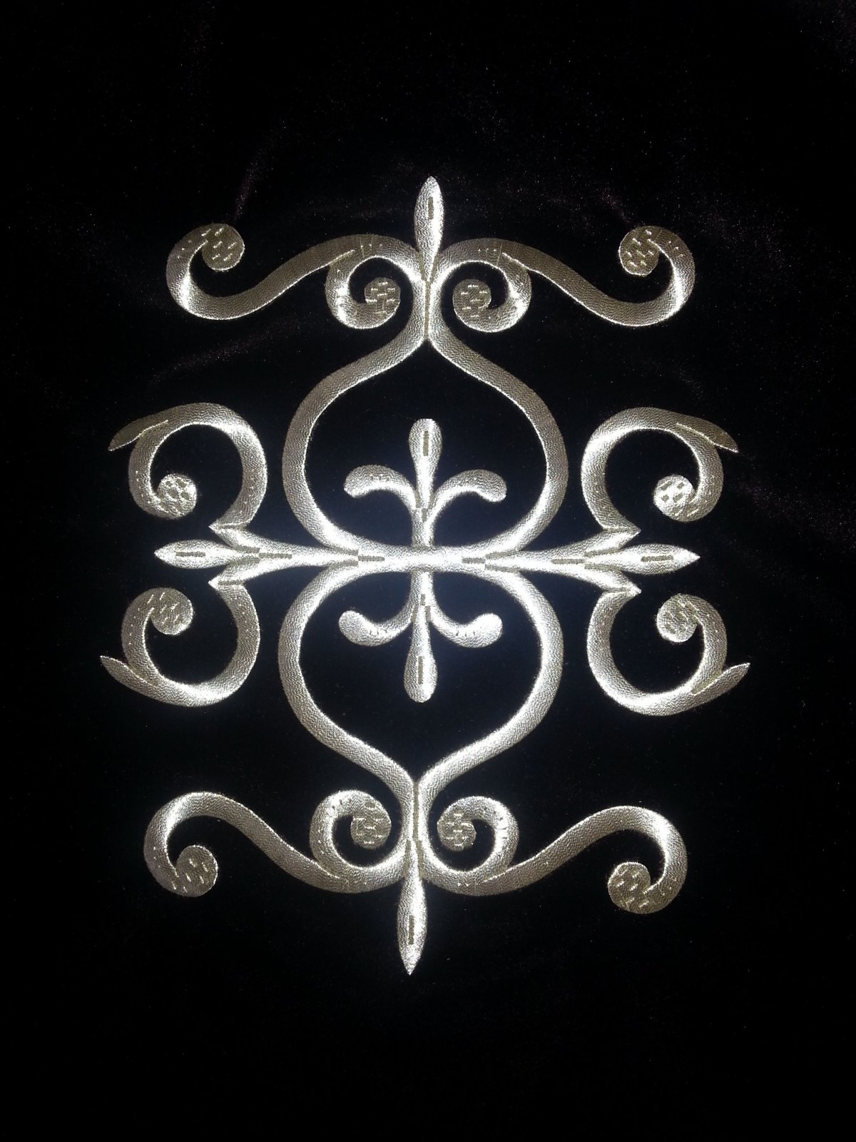 Золотое шитье адыгов Черкесов