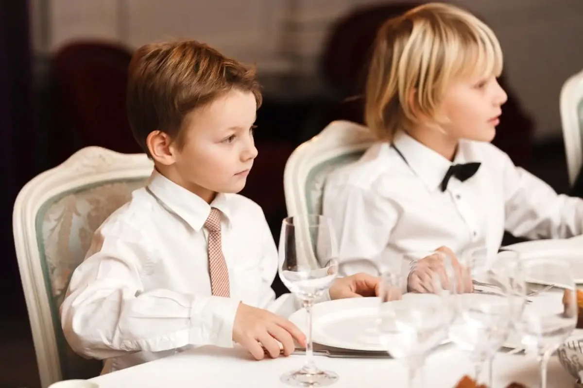 Манеры за столом для детей