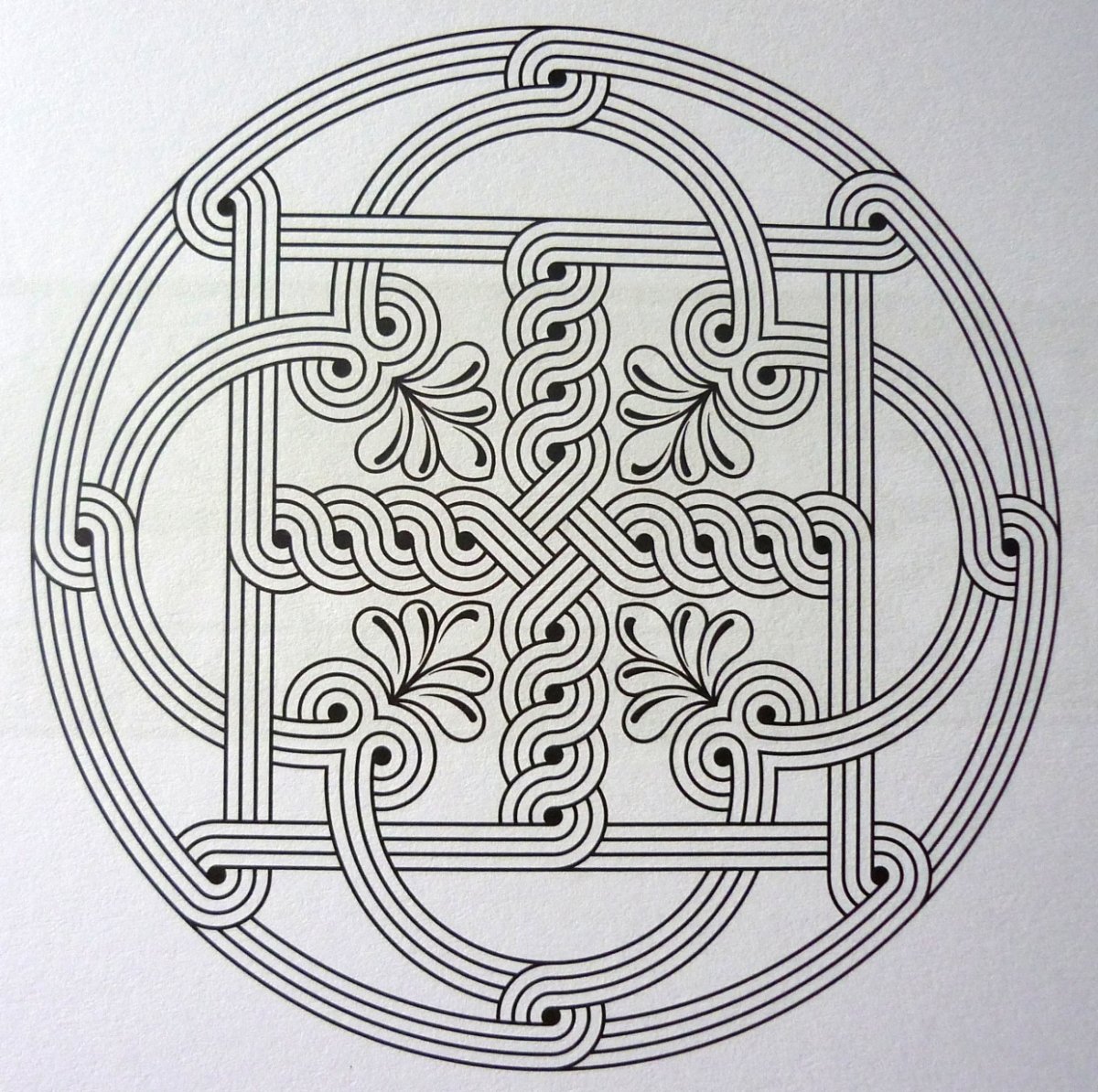 Древний армянский орнамент