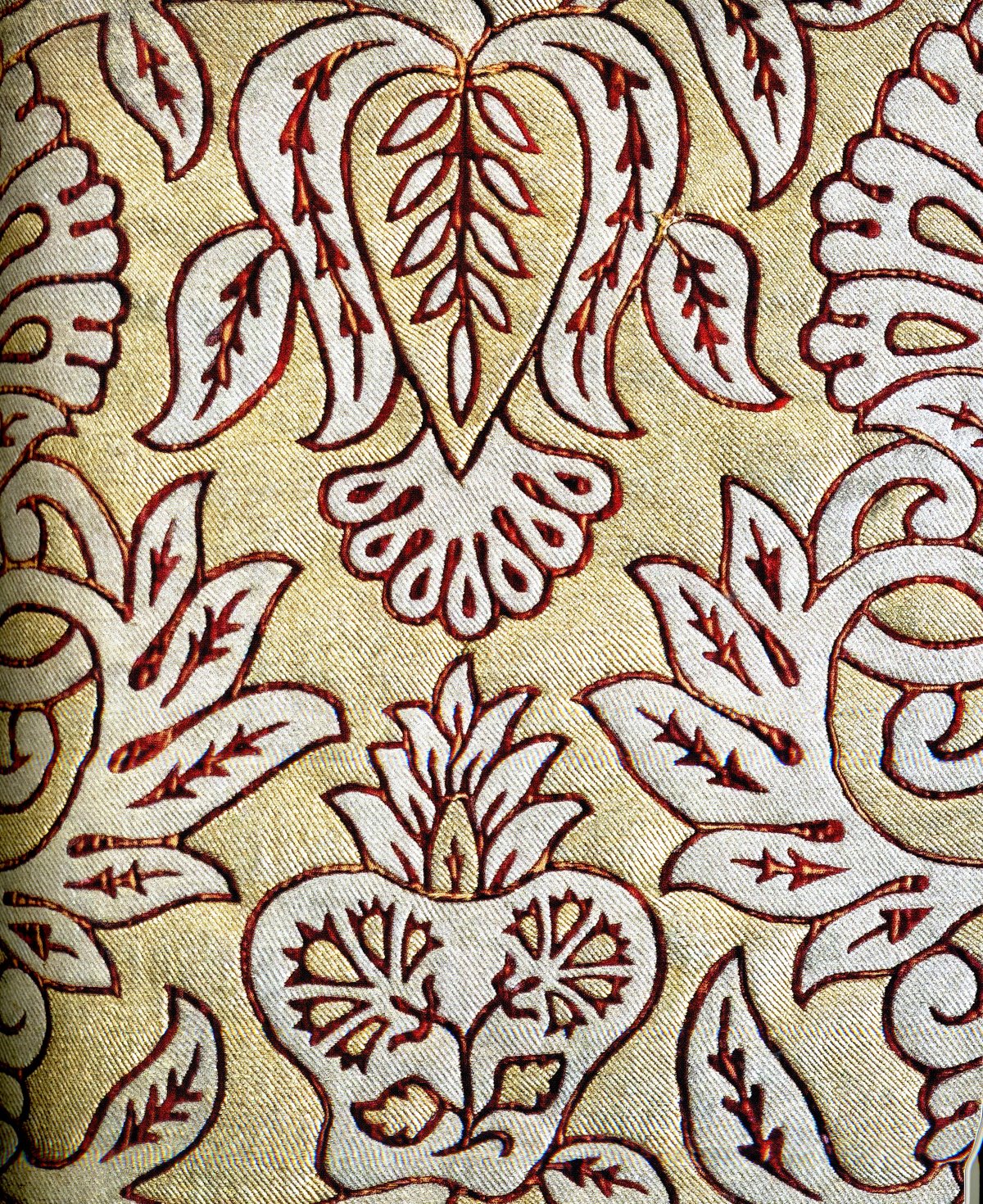 Орнамент на ткани