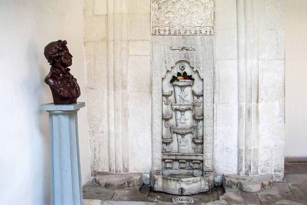 Ханский дворец фонтан слез