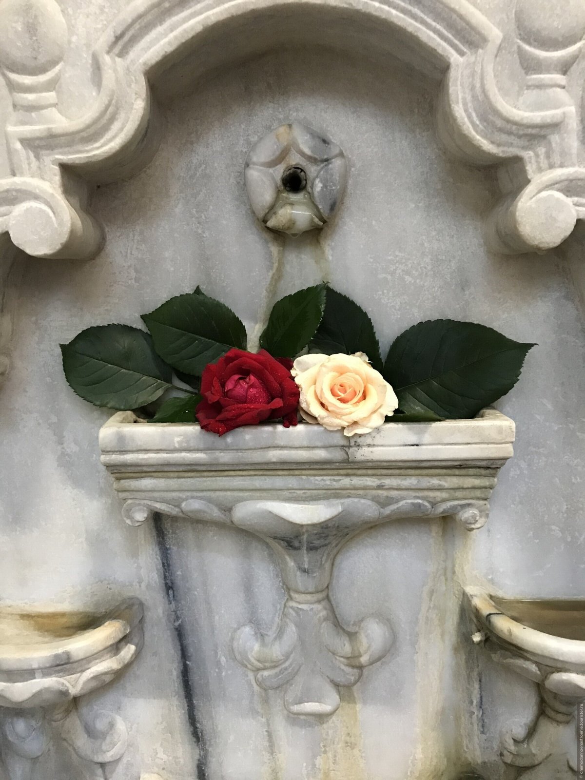 Фонтан слёз Бахчисарай