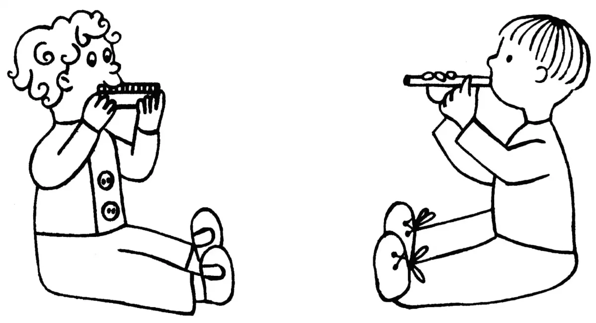 Мальчик играет на дудочке