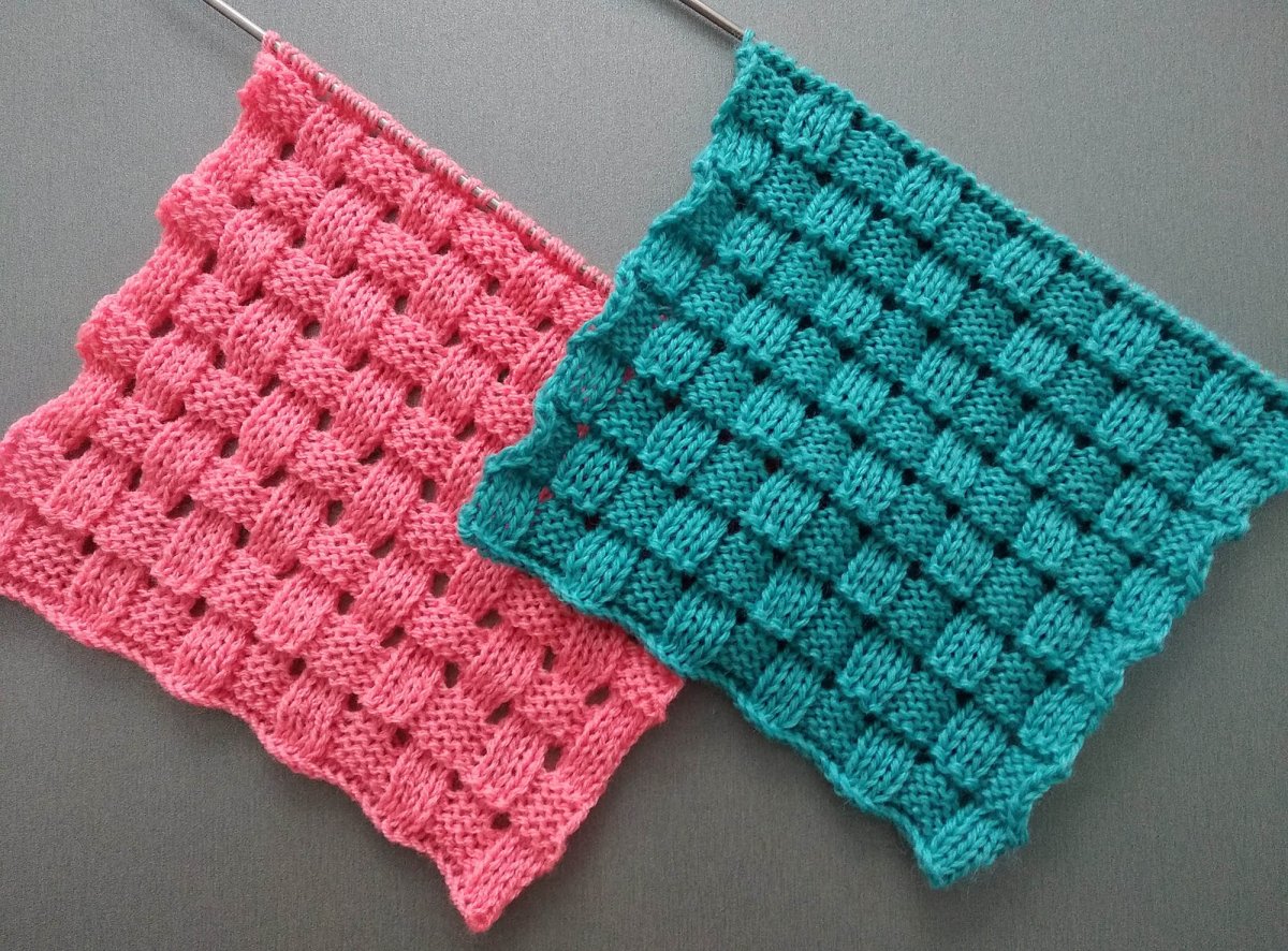 Вязка квадратиками спицами