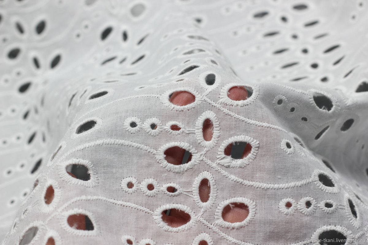 Хлопчатобумажная ткань с дырочками