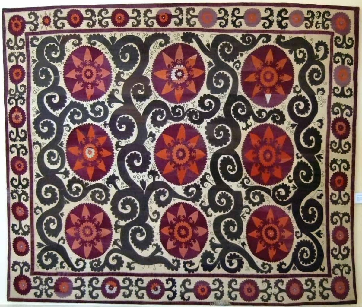 Сюзане орнамент