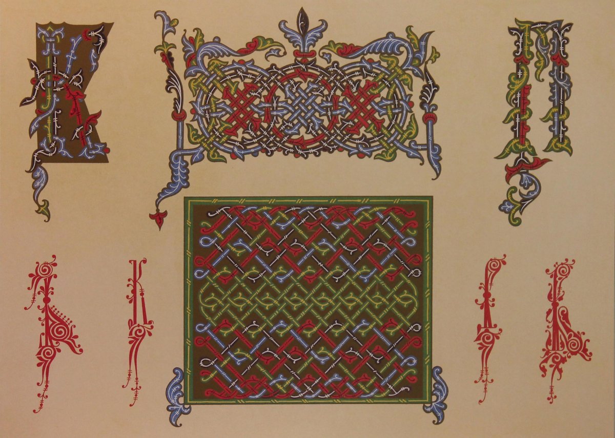 Вышивка национальных орнаментов