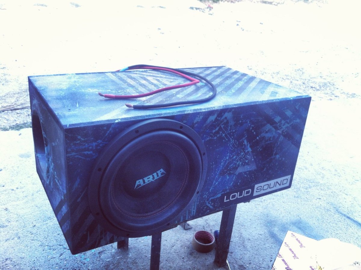 Покраска короба для сабвуфера Прайд 15