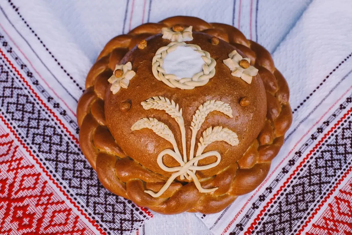 Свадебный каравай золотой Колос