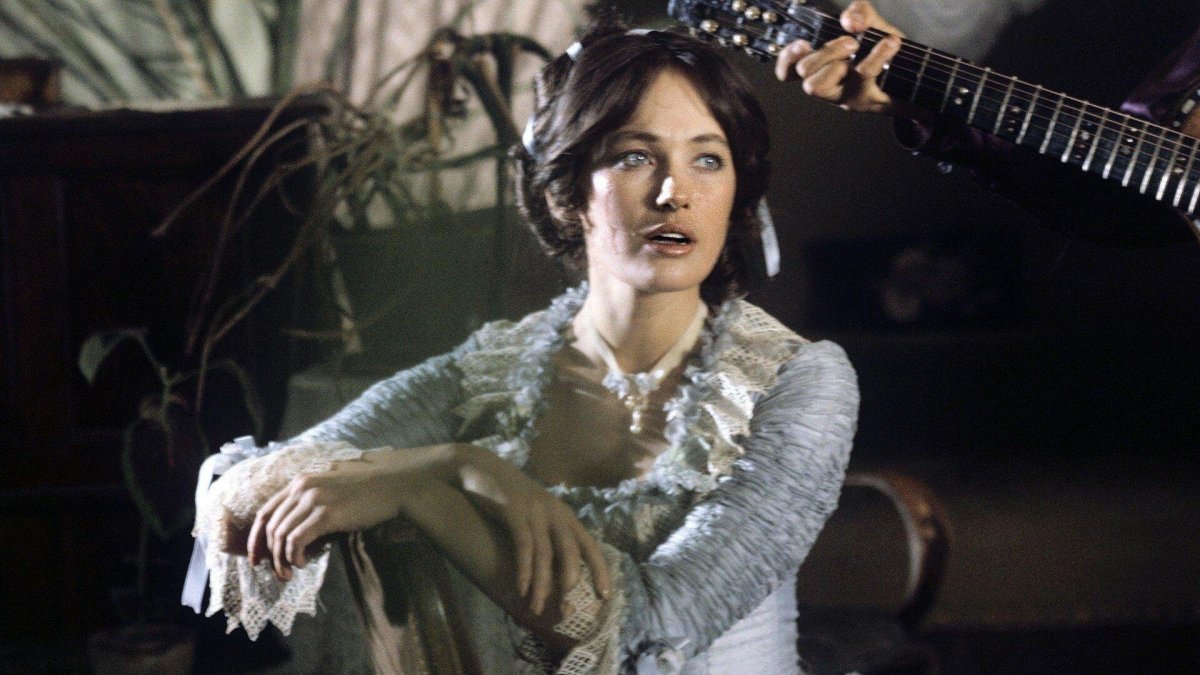 Лариса Гузеева жестокий романс