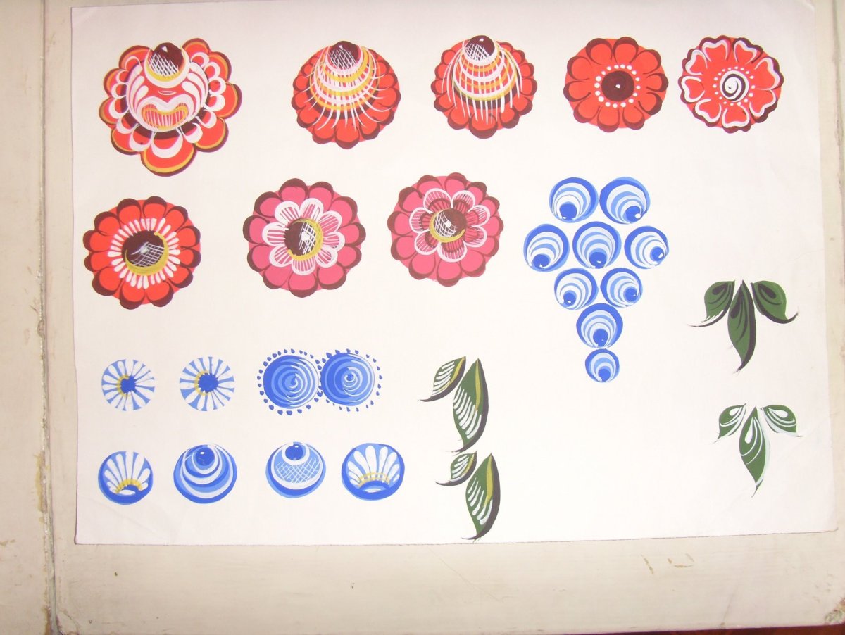 Растительные элементы Городецкой росписи