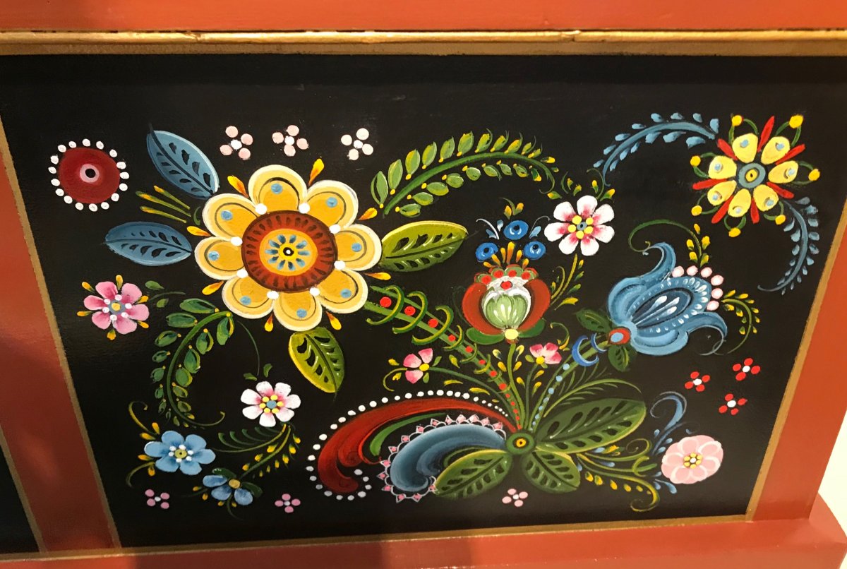 Роспись уфтюжского туеска