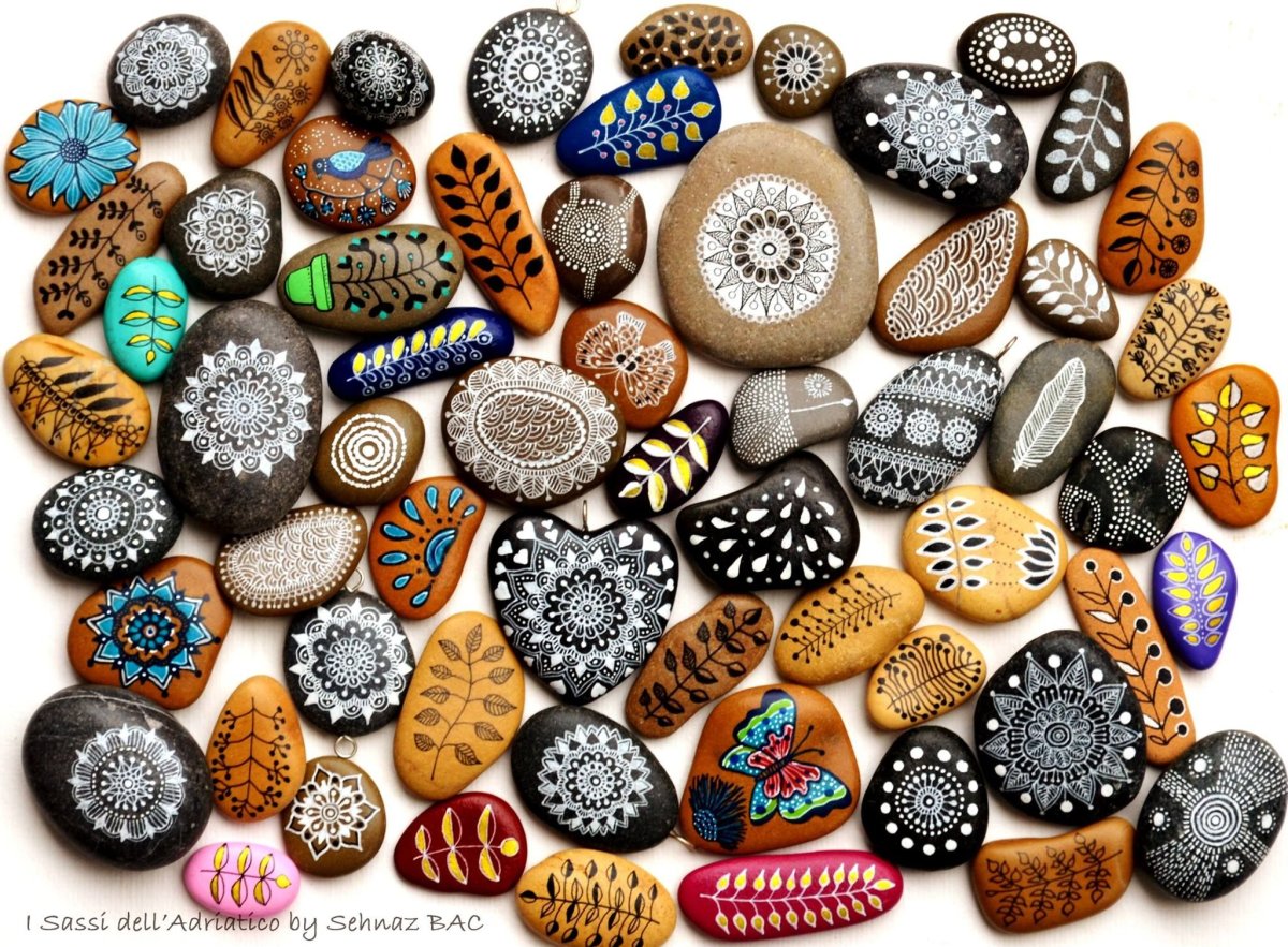 Рисование на камушках